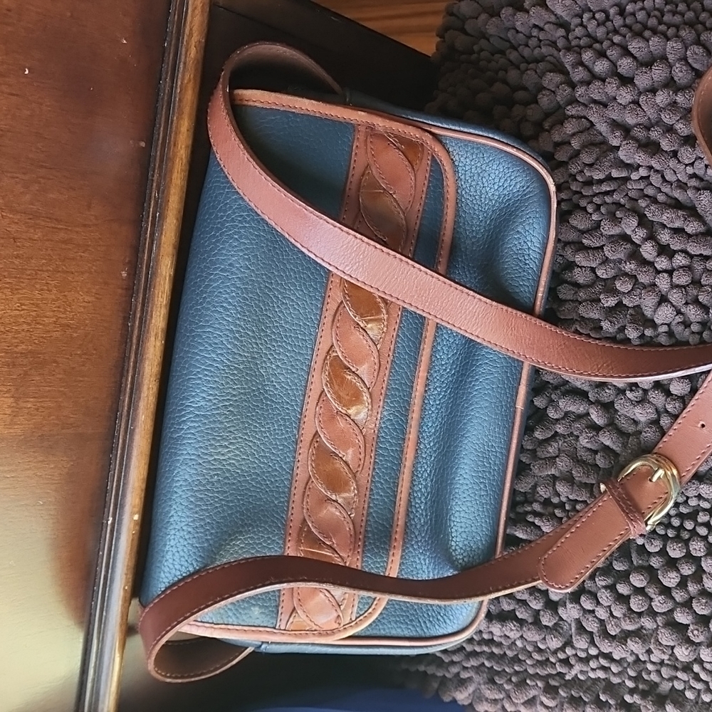 Giani bernini vintage leather bag used